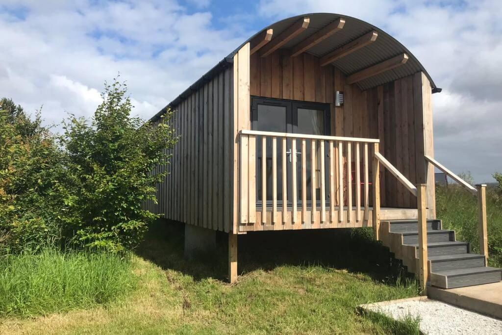 The Hideaway Apartment Orbost ภายนอก รูปภาพ